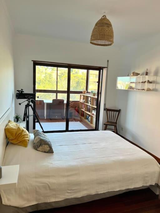 Apartment T3 Front In Sao Joao Da Caparica